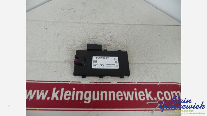Used Computer, miscellaneous Volkswagen Touran Price € 18,00 Margin scheme offered by Klein Gunnewiek Autodemontage & Motorentechniek
