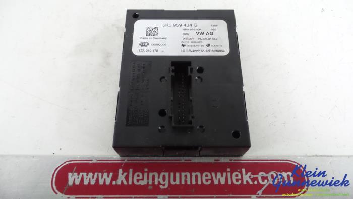Used Computer, miscellaneous Volkswagen Jetta Price € 26,00 Margin scheme offered by Klein Gunnewiek Autodemontage & Motorentechniek