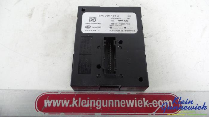 Used Computer, miscellaneous Volkswagen Jetta Price € 26,00 Margin scheme offered by Klein Gunnewiek Autodemontage & Motorentechniek