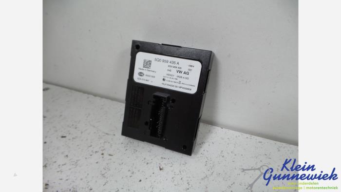 Usagé Ordinateur divers Skoda Octavia Prix € 20,00 Règlement à la marge proposé par Klein Gunnewiek Autodemontage & Motorentechniek