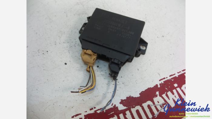 Usagé Ordinateur divers Renault Laguna Prix € 17,00 Règlement à la marge proposé par Klein Gunnewiek Autodemontage & Motorentechniek