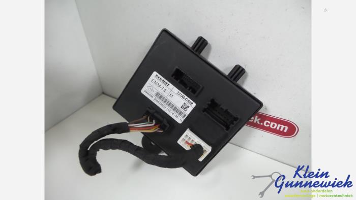 Used Computer, miscellaneous Renault Clio Price € 37,00 Margin scheme offered by Klein Gunnewiek Autodemontage & Motorentechniek
