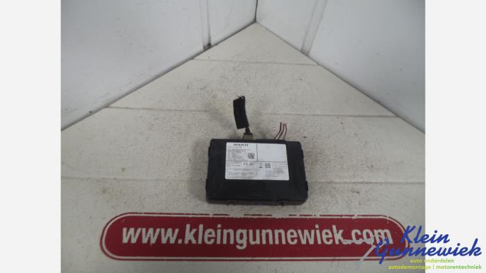 Used Computer, miscellaneous Renault Master Price € 62,00 Margin scheme offered by Klein Gunnewiek Autodemontage & Motorentechniek