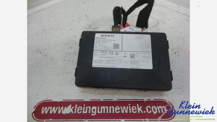 Usagé Ordinateur divers Renault Captur Prix € 20,00 Règlement à la marge proposé par Klein Gunnewiek Autodemontage & Motorentechniek