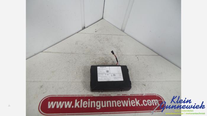 Usagé Ordinateur divers Renault Kangoo Prix € 36,00 Règlement à la marge proposé par Klein Gunnewiek Autodemontage & Motorentechniek