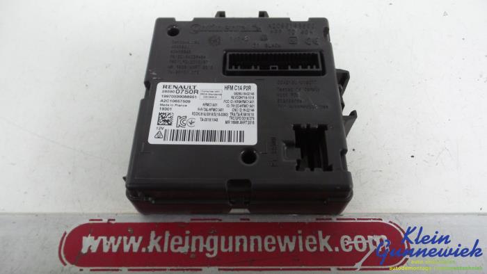 Used Computer, miscellaneous Renault Clio Price € 66,00 Margin scheme offered by Klein Gunnewiek Autodemontage & Motorentechniek