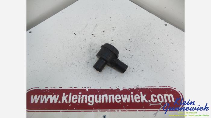 Begagnade Diverse Renault Captur Pris € 15,00 Marginaltabell erbjuds av Klein Gunnewiek Autodemontage & Motorentechniek