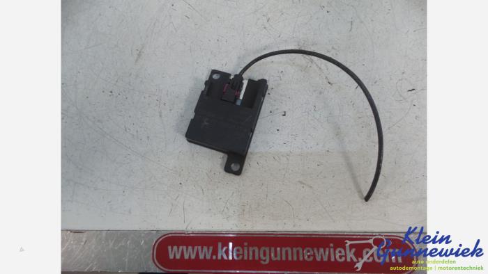 Begagnade Diverse BMW X6 Pris € 15,00 Marginaltabell erbjuds av Klein Gunnewiek Autodemontage & Motorentechniek