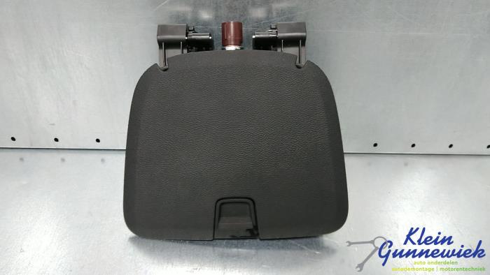 Używane Rózne Opel Ampera Cena € 20,00 Procedura marży oferowane przez Klein Gunnewiek Autodemontage & Motorentechniek
