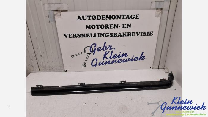 Używane Rózne Ford Transit Custom Cena € 35,00 Procedura marży oferowane przez Klein Gunnewiek Autodemontage & Motorentechniek