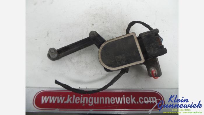 Begagnade Diverse BMW 5-Serie Pris € 35,00 Marginaltabell erbjuds av Klein Gunnewiek Autodemontage & Motorentechniek