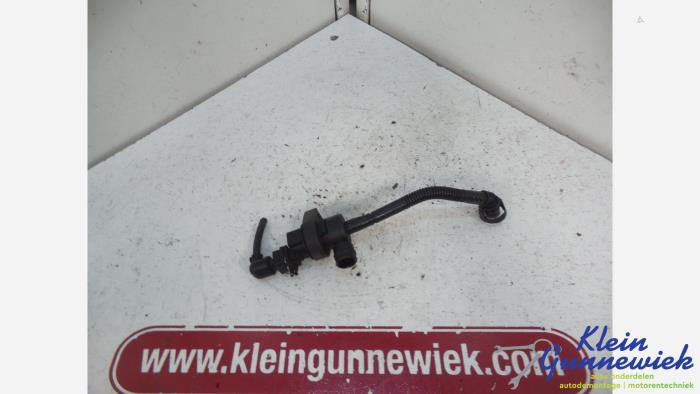 Używane Rózne BMW 3-Serie Cena € 15,00 Procedura marży oferowane przez Klein Gunnewiek Autodemontage & Motorentechniek