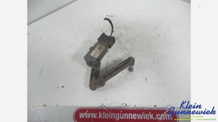 Używane Rózne BMW X5 Cena € 15,00 Procedura marży oferowane przez Klein Gunnewiek Autodemontage & Motorentechniek
