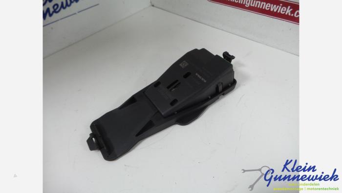 Begagnade Sensor (övriga) Volvo V40 Pris € 15,00 Marginaltabell erbjuds av Klein Gunnewiek Autodemontage & Motorentechniek