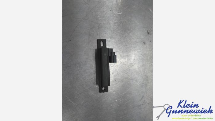 Begagnade Sensor (övriga) Renault Koleos Pris € 15,00 Marginaltabell erbjuds av Klein Gunnewiek Autodemontage & Motorentechniek