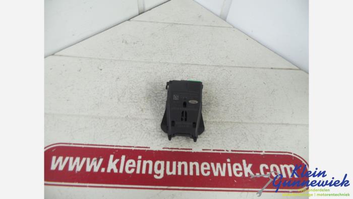 Begagnade Sensor (övriga) Ford Focus Pris € 52,00 Marginaltabell erbjuds av Klein Gunnewiek Autodemontage & Motorentechniek