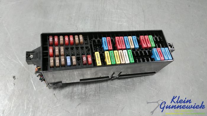 Begagnade Säkringsbox Seat Ibiza Pris € 20,00 Marginaltabell erbjuds av Klein Gunnewiek Autodemontage & Motorentechniek