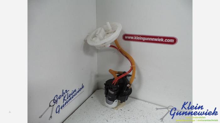 Usagé Pompe à carburant Volkswagen Touareg Prix € 38,00 Règlement à la marge proposé par Klein Gunnewiek Autodemontage & Motorentechniek