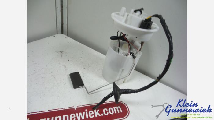 Usagé Pompe carburant électrique Ford Focus Prix € 33,00 Règlement à la marge proposé par Klein Gunnewiek Autodemontage & Motorentechniek