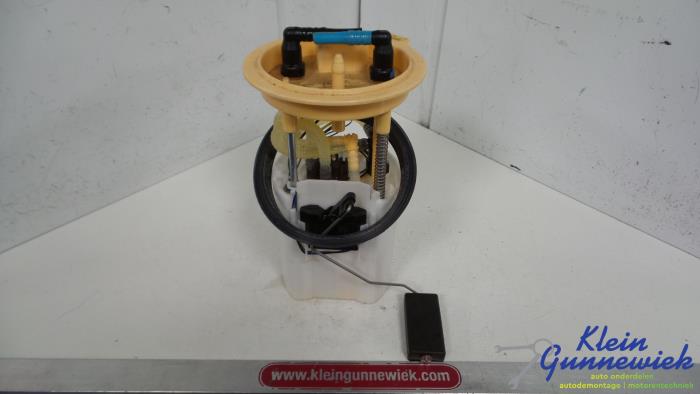 Usagé Pompe à carburant Volkswagen Jetta Prix € 59,00 Règlement à la marge proposé par Klein Gunnewiek Autodemontage & Motorentechniek