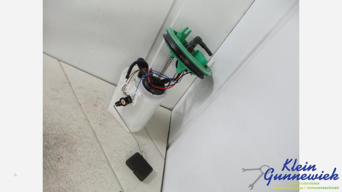 Usagé Pompe à carburant Volkswagen E-Golf Prix € 56,00 Règlement à la marge proposé par Klein Gunnewiek Autodemontage & Motorentechniek