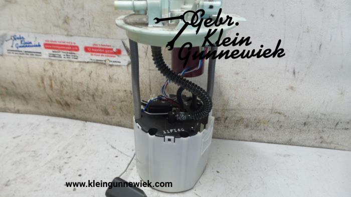 Electric fuel pump from a Opel Ampera 2012