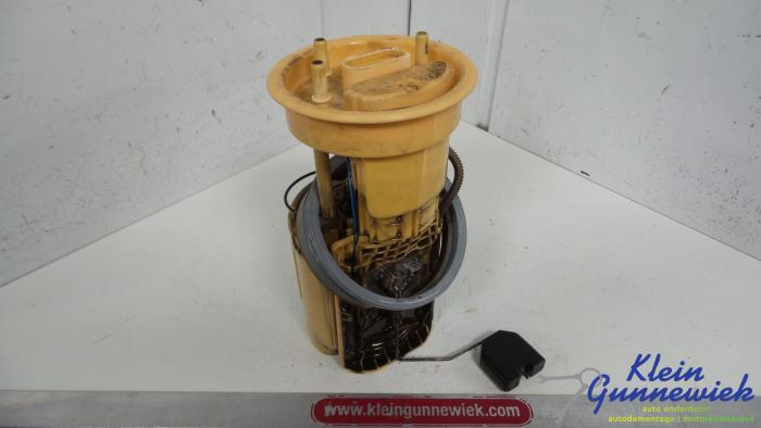 Usagé Pompe à carburant Volkswagen Transporter Prix € 50,00 Règlement à la marge proposé par Klein Gunnewiek Autodemontage & Motorentechniek