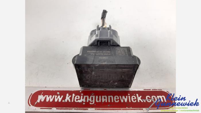 Usagé Module pompe carburant Ford Transit Connect Prix € 20,00 Règlement à la marge proposé par Klein Gunnewiek Autodemontage & Motorentechniek