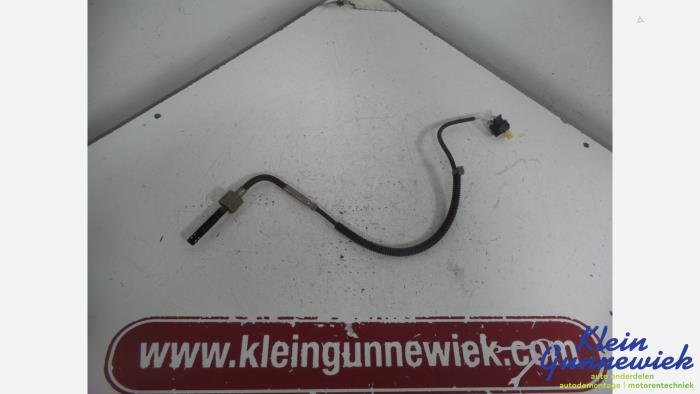 Used Particulate filter sensor Mercedes Vito Price € 24,00 Margin scheme offered by Klein Gunnewiek Autodemontage & Motorentechniek