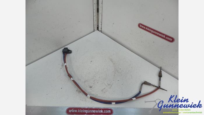 Used Particulate filter sensor Renault Captur Price € 33,00 Margin scheme offered by Klein Gunnewiek Autodemontage & Motorentechniek