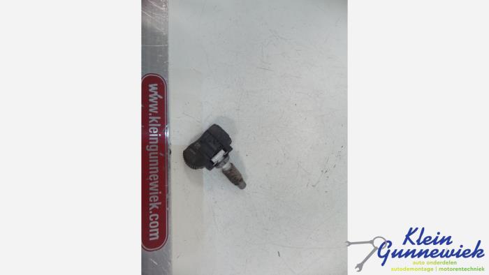 Begagnade Däcktryckssensor BMW 4-Serie Pris € 15,00 Marginaltabell erbjuds av Klein Gunnewiek Autodemontage & Motorentechniek