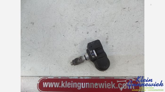 Begagnade Däcktryckssensor Volkswagen Golf Pris € 15,00 Marginaltabell erbjuds av Klein Gunnewiek Autodemontage & Motorentechniek