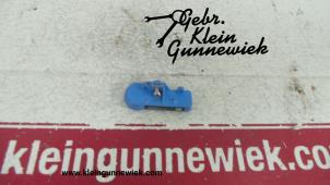 Usagé Capteur gonflage pneus Opel Adam Prix € 15,00 Règlement à la marge proposé par Gebr.Klein Gunnewiek Ho.BV