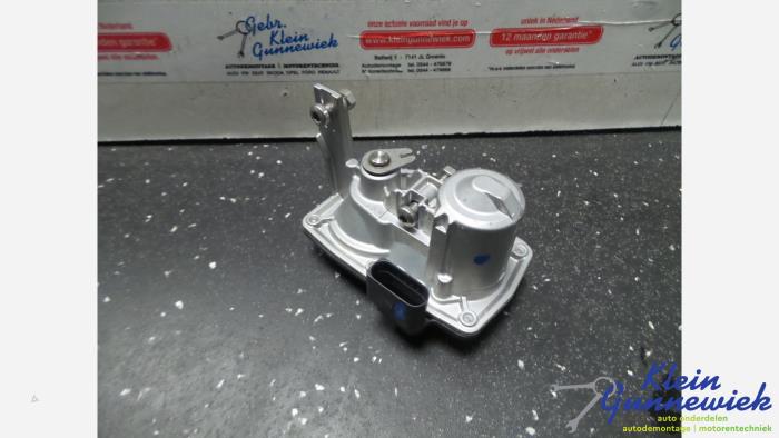 Gebrauchte Auspuff Drosselventil Volkswagen Caddy Preis € 26,00 Margenregelung angeboten von Klein Gunnewiek Autodemontage & Motorentechniek
