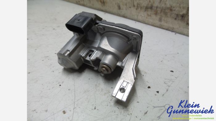 Gebrauchte Auspuff Drosselventil Volkswagen Passat Preis € 26,00 Margenregelung angeboten von Klein Gunnewiek Autodemontage & Motorentechniek