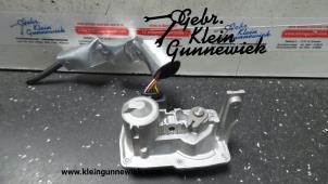 Usagé Robinet d' arrêt gaz d' échappement Volkswagen Caddy Prix € 60,00 Règlement à la marge proposé par Gebr.Klein Gunnewiek Ho.BV