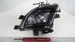 Used Fog light, front right Volkswagen Jetta Price € 35,00 Margin scheme offered by Gebr.Klein Gunnewiek Ho.BV
