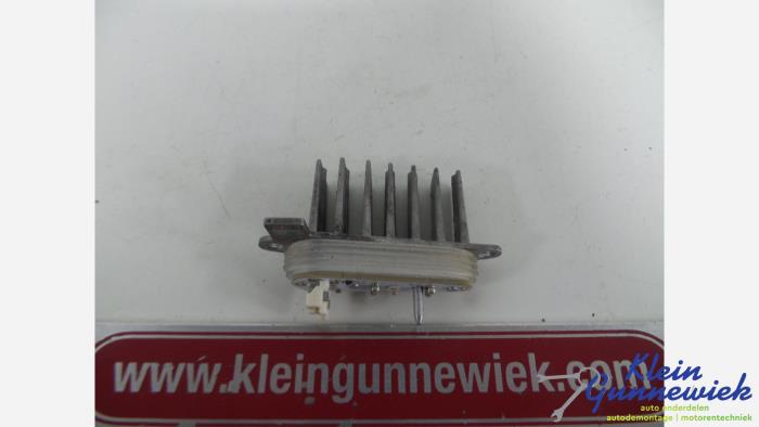 Używane Lampa LED BMW 4-Serie Cena € 25,00 Procedura marży oferowane przez Klein Gunnewiek Autodemontage & Motorentechniek