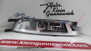 Używane Swiatlo przeciwmgielne prawy przód Volkswagen Passat Cena € 45,00 Procedura marży oferowane przez Gebr.Klein Gunnewiek Ho.BV