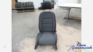 Used Seat, right Volkswagen Golf Price € 75,00 Margin scheme offered by Klein Gunnewiek Autodemontage & Motorentechniek