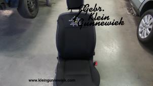 Used Seat, right Renault Clio Price on request offered by Gebr.Klein Gunnewiek Ho.BV