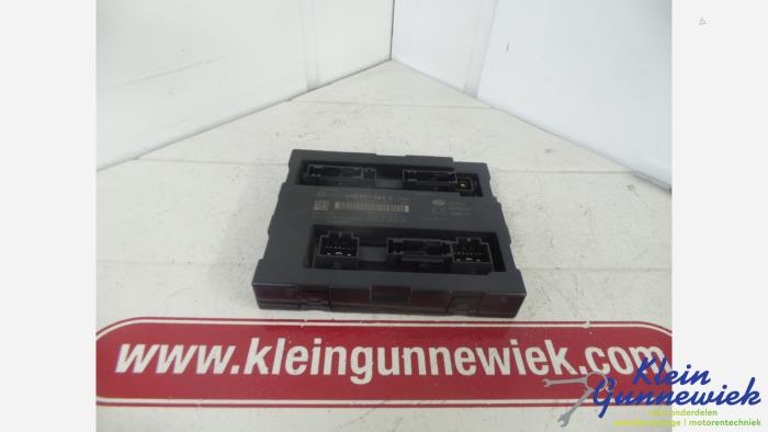 Used Body control computer Volkswagen Touareg Price € 101,00 Margin scheme offered by Klein Gunnewiek Autodemontage & Motorentechniek