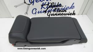 Usagé Accoudoir Audi Q2 Prix sur demande proposé par Gebr.Klein Gunnewiek Ho.BV