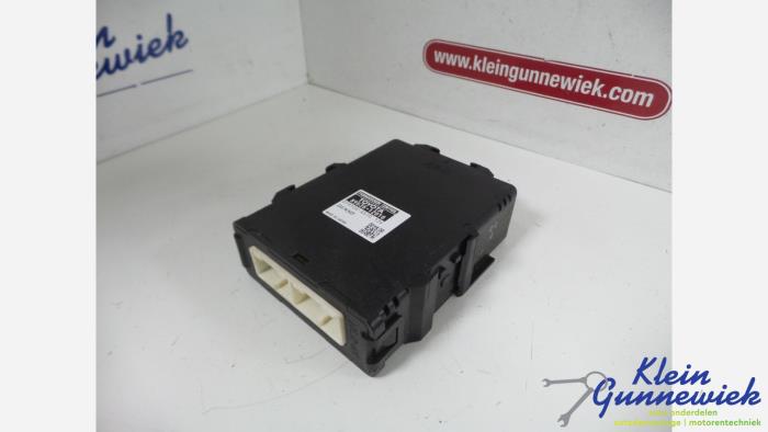 Used Automatic gearbox computer Toyota Auris Price € 50,00 Margin scheme offered by Klein Gunnewiek Autodemontage & Motorentechniek