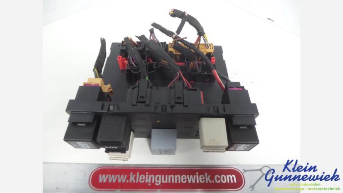 Used Body control computer Volkswagen Passat Price € 30,00 Margin scheme offered by Klein Gunnewiek Autodemontage & Motorentechniek