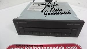 Gebrauchte CD Wechsler Volkswagen Passat Preis auf Anfrage angeboten von Gebr.Klein Gunnewiek Ho.BV