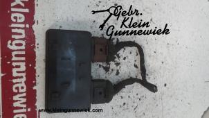 Używane Sterownik tempomatu Volkswagen Phaeton Cena na żądanie oferowane przez Gebr.Klein Gunnewiek Ho.BV