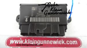 Used Central door locking module Ford Focus Price € 60,00 Margin scheme offered by Gebr.Klein Gunnewiek Ho.BV