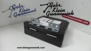 Gebrauchte CD Wechsler Opel Insignia Preis auf Anfrage angeboten von Gebr.Klein Gunnewiek Ho.BV
