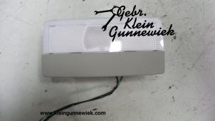 Używane Oswietlenie wewnetrzne tyl Opel Zafira Cena na żądanie oferowane przez Gebr.Klein Gunnewiek Ho.BV